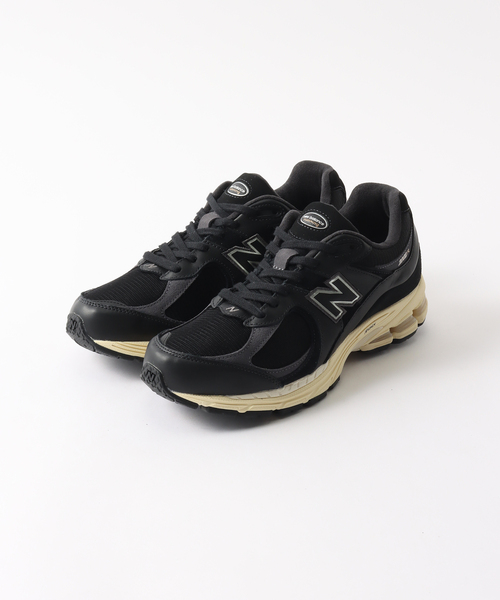 NEW BALANCE(ニューバランス)の「【NEW BALANCE / ニューバランス】M2002RI(スニーカー・メンズ・ブラック/ホワイト・26cm/27cm/28cm)」の1枚目の写真