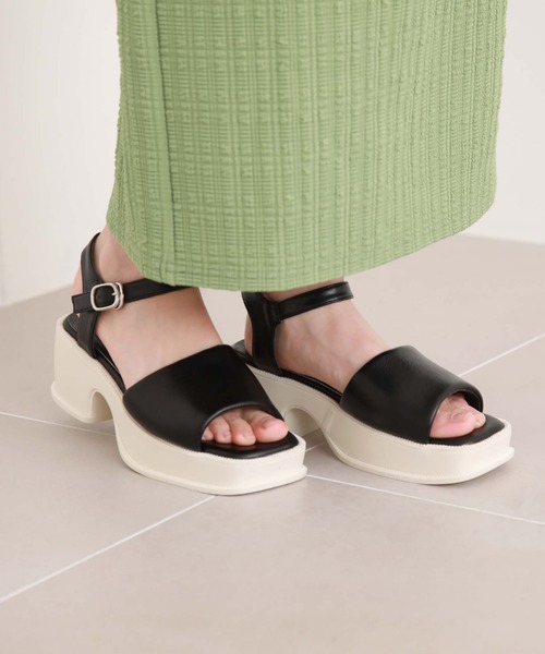 archives(アルシーヴ)の「厚底ボリュームサンダル(サンダル・レディース・アイボリー/ブラック・MEDIUM/LARGE)」の22枚目の写真