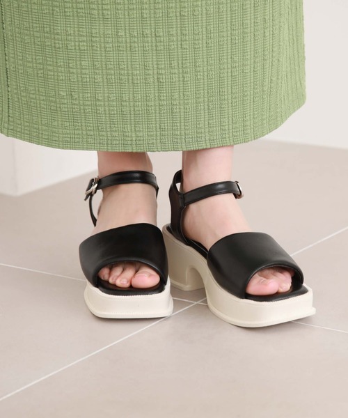 archives(アルシーヴ)の「厚底ボリュームサンダル(サンダル・レディース・アイボリー/ブラック・MEDIUM/LARGE)」の20枚目の写真