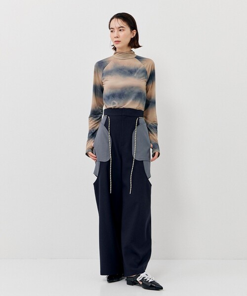 CITY TOKYO（シティトウキョウ）の「＜手洗い可能＞＜防シワ＞レイヤードライクカットアウトストレートパンツ（その他パンツ・レディース・ライトグレー/ネイビー・1/2）」の13枚目の写真