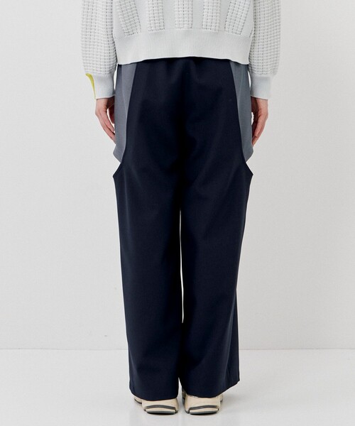 CITY TOKYO（シティトウキョウ）の「＜手洗い可能＞＜防シワ＞レイヤードライクカットアウトストレートパンツ（その他パンツ・レディース・ライトグレー/ネイビー・1/2）」の18枚目の写真