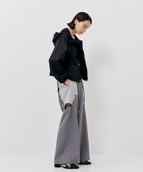 CITY TOKYO（シティトウキョウ）の「＜手洗い可能＞＜防シワ＞レイヤードライクカットアウトストレートパンツ（その他パンツ・レディース・ライトグレー/ネイビー・1/2）」の5枚目の写真