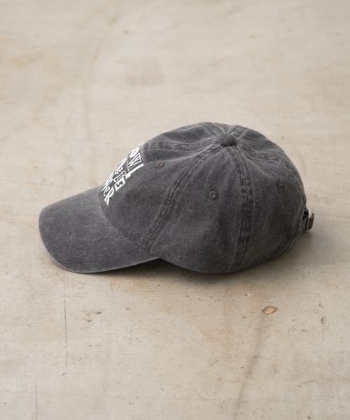 WHIMSIC（ウィムジック）の「【UNISEX】ピグメントロゴキャップ（キャップ・メンズ・グレー/チャコールグレー/ブルー/ブラック/ダークグレー/ベージュ/ネイビー・FREE）」の12枚目の写真