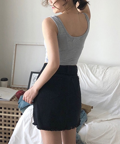 IRADOWL(アイラドール)の「ショート丈タンクトップ(タンクトップ・レディース・ブラック/グレー/ホワイト・FREE)」の12枚目の写真