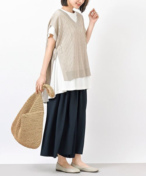 rps（アールピーエス）の「透かし総柄サイドリボンニットベスト（ベスト・レディース・ブラック/ベージュ/ベージュ系その他・フリー）」の16枚目の写真