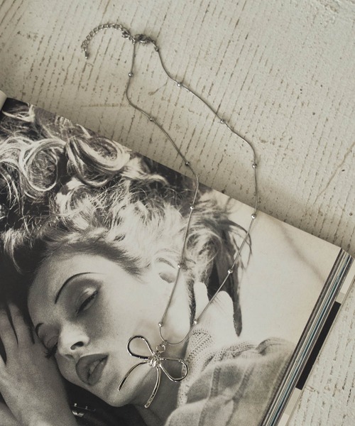 Birthday room（バースデイルーム）の「リボンモチーフネックレス / ribbon motif necklace（ネックレス・レディース・シルバー系その他/シルバー/ブラック・FREE）」の10枚目の写真