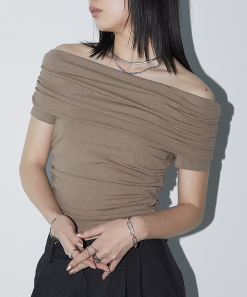 Aunt Marie's（アントマリーズ）の「サイドシャーリングハーフスリーブオフショルトップス（Tシャツ/カットソー・レディース・ブラック/ホワイト/モカ・FREE）」の10枚目の写真