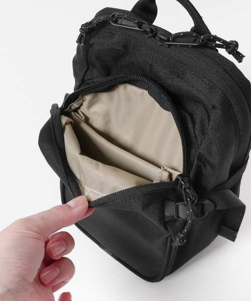 THE NORTH FACE（ザノースフェイス）の「THE NORTH FACE　Boulder Mini Shoulder（ショルダーバッグ・メンズ・グレー系その他/ブラック/グレー・ONE）」の8枚目の写真