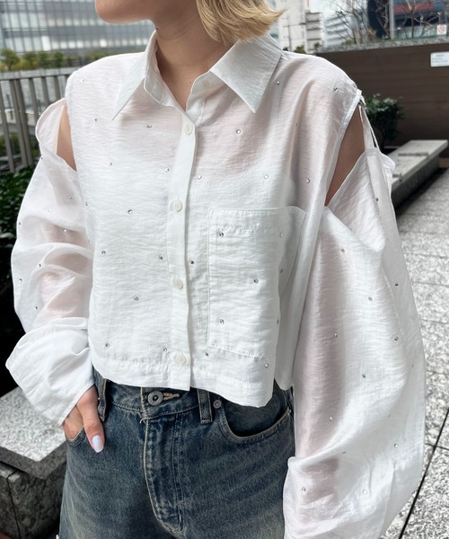 SPIRALGIRL（スパイラルガール）の「アームカッティングクロップドシアーシャツ（シャツ/ブラウス・レディース・ホワイト/ブルー・FREE）」の3枚目の写真