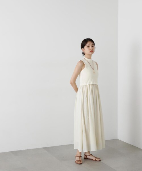 N.(N. Natural Beauty Basic)(エヌエヌナチュラルビューティーベーシック)の「◆【S Size Line】ボトルネックニットドッキングワンピース(ワンピース・レディース・ブラック/オフホワイト・MEDIUM/SMALL)」の16枚目の写真