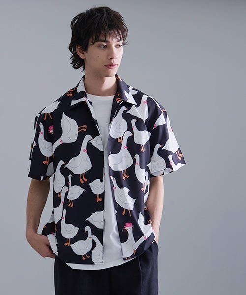 ★美品 somi ソミ ブラック 半袖 シャツ M COMME CA ISM シャツ 「セットアップ対応」シアサッカー 半袖釦