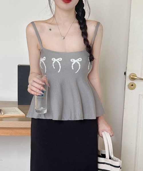 Diosfront（ディオスフロント）の「ジャガードリボンペプラムフレアニットキャミ（キャミソール・レディース・ブラック/グレー/レッド・FREE）」の7枚目の写真