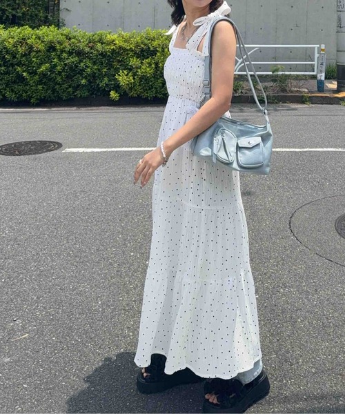 AS KNOW AS plus(アズノゥアズプラス)の「◎2WAYリボンティアードキャミワンピース(ワンピース・レディース・ブラック系/チェック/サックスブルー/アイボリー系/ブラック/ピンク系/ブラック系1/ネイビー系1/アイボリー系1・FREE)」の18枚目の写真