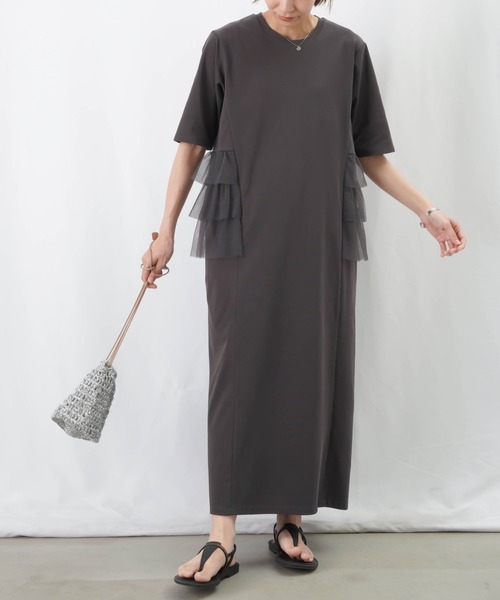 LUCA/LADY LUCK LUCA（ルカ/レディラックルカ）の「LC/LLL チュールカットワンピース / サイドチュールフリルワンピース（ワンピース・レディース・ブラック/チャコールグレー・FREE）」の14枚目の写真