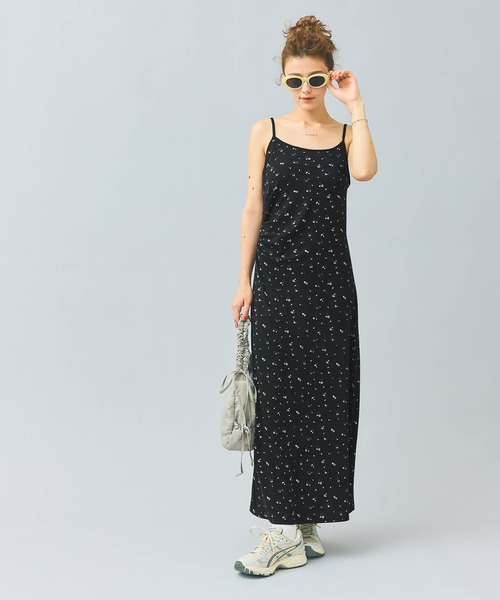 coca(coca)(コカ)の「【WEB限定セール】カップ付き花柄キャミワンピース(ワンピース・レディース・ブラック/グレー・L/M)」の8枚目の写真