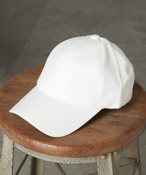 RAY CASSIN（レイカズン）の「レザーキャップ（キャップ・レディース・アイボリー/ブラック・FREE）」の5枚目の写真