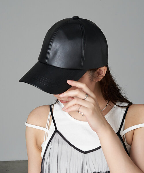 RAY CASSIN（レイカズン）の「レザーキャップ（キャップ・レディース・アイボリー/ブラック・FREE）」の7枚目の写真