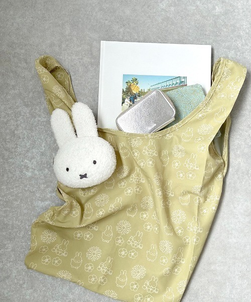 Dick Bruna（ディックブルーナ）の「フェイスチャームトート/Dick Bruna（トートバッグ・レディース・アイボリー/ブラウン/ピンク/イエロー・FREE）」の2枚目の写真