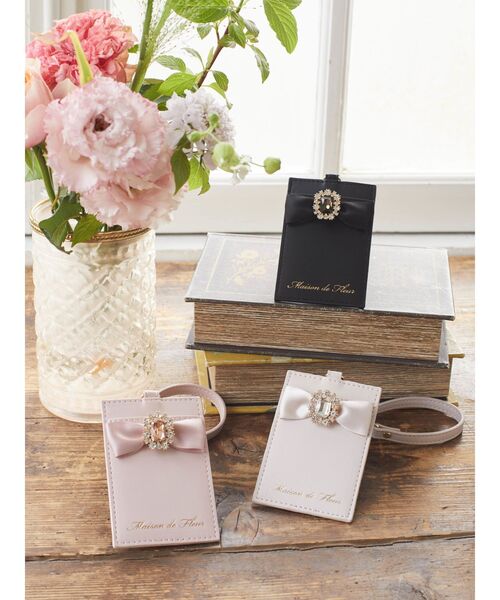 Maison de FLEUR(メゾンドフルール)の「リール付きビジューリボンパスケース(パスケース・レディース・ピンク系その他3/ピンク/ブラック・FREE)」の14枚目の写真