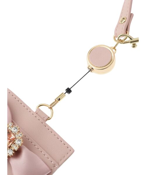 Maison de FLEUR(メゾンドフルール)の「リール付きビジューリボンパスケース(パスケース・レディース・ピンク系その他3/ピンク/ブラック・FREE)」の6枚目の写真