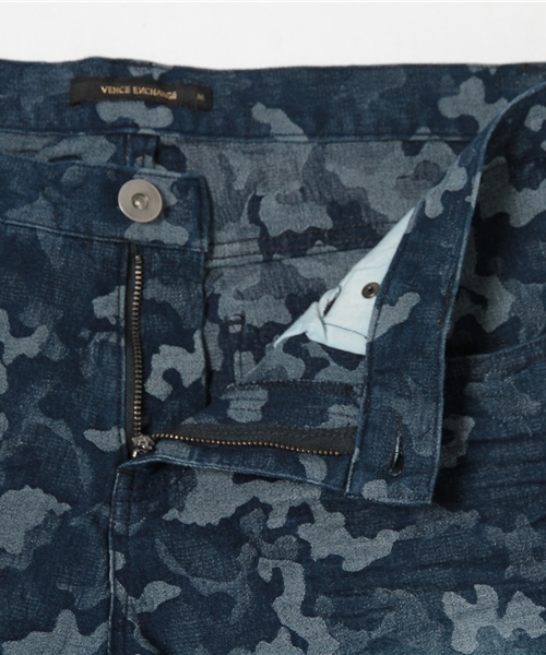 VENCEEXCHANGE（ヴァンスエクスチェンジ）の「カモフラケミカルウォッシュパンツ    （デニムパンツ・メンズ・ネイビー/ブルー・MEDIUM/SMALL/LARGE）」の10枚目の写真