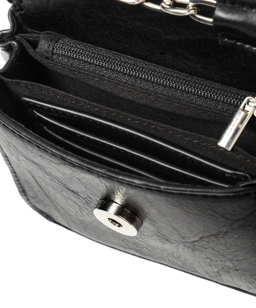 Heather(ヘザー)の「リボンミニショルダーBAG 203237(ショルダーバッグ・レディース・ブラック/シルバー/レッド・ONE SIZE)」の4枚目の写真