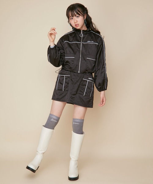 JENNI love（ジェニィラブ）の「【セットアップ対応】パイピングスタンドカラーブルゾン（ブルゾン・キッズ・サックスブルー/ブラック/オフホワイト・130cm/140cm/150cm/160cm）」の18枚目の写真