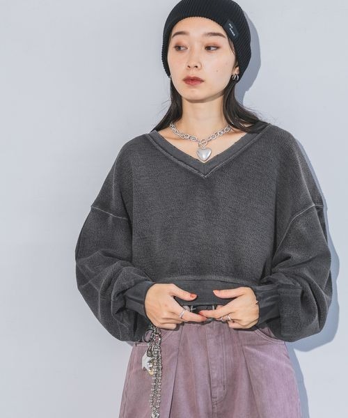 JEANASIS（ジーナシス）の「ハンドブリーチショートVプルオーバー/160536（スウェット・レディース・ブラック系その他/ブラック/パープル系その他・FREE）」の13枚目の写真