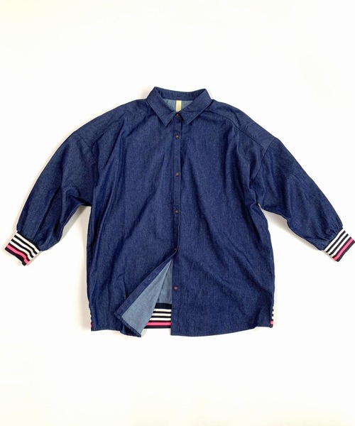 Q（キュー）の「ライトデニムリブドッキングシャツ（シャツ/ブラウス・レディース・ネイビー・MEDIUM）」の5枚目の写真