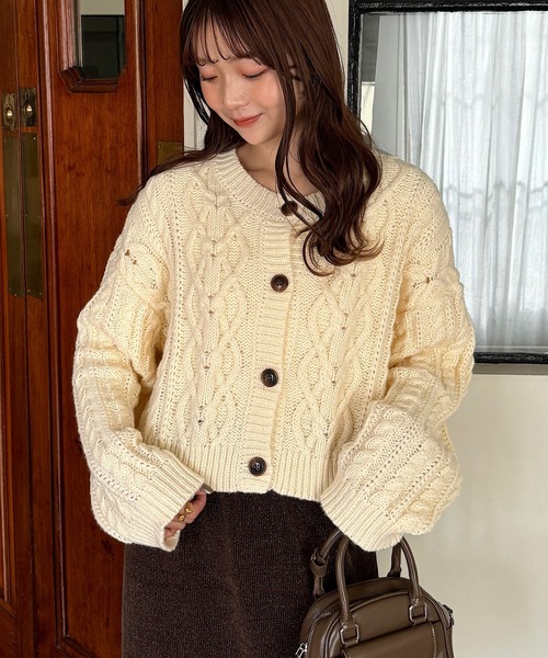 【Do!family】レア　アイボリー ケーブルニットカーディガン Do!family】レア アイボリー ケーブルニットカーディガン