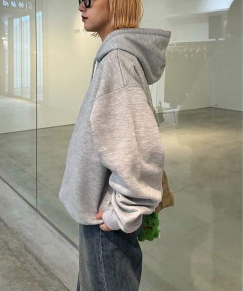 CIAOPANIC TYPY(チャオパニックティピー)の「【UNISEX】丈の長さが選べる!刺繍ロゴ裏起毛パーカー(パーカー・メンズ・ブラウン/グレー/ネイビー・LARGE/MEDIUM)」の14枚目の写真