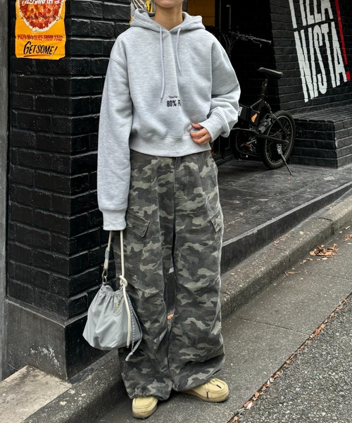 CIAOPANIC TYPY(チャオパニックティピー)の「【UNISEX】丈の長さが選べる!刺繍ロゴ裏起毛パーカー(パーカー・メンズ・ブラウン/グレー/ネイビー・LARGE/MEDIUM)」の10枚目の写真