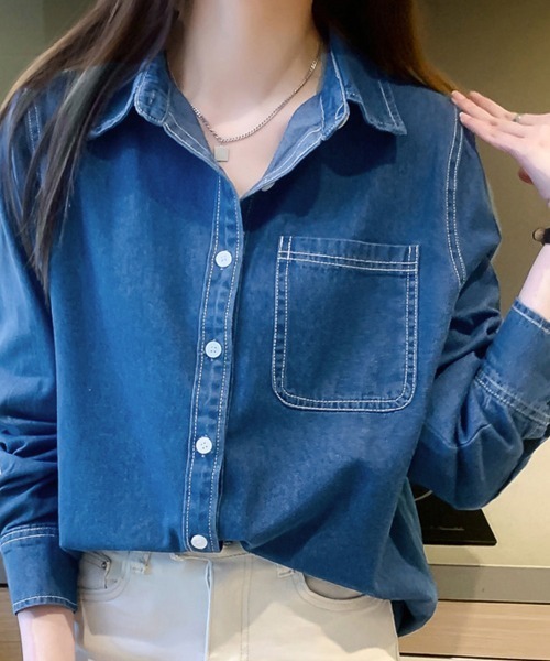 Doux Belle(ドゥーベル)の「ボタン付きデニム柄シャツ(シャツ/ブラウス・レディース・ダークブルー/ライトブルー・MEDIUM)」の12枚目の写真