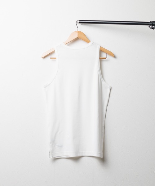 NUMBER (N)INE（ナンバーナイン）の「『FRUIT OF THE LOOMxNUMBER(N)INE』2Pack Tank Top（タンクトップ・メンズ・ブラック/ホワイト・LARGE/MEDIUM/X-LARGE）」の4枚目の写真