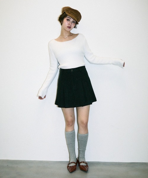 Clum（クルム）の「wool like pleats mini skirt / ウールライクプリーツミニスカート（スカート・レディース・チャコールグレー/カーキ/ブラック・MEDIUM/SMALL）」の10枚目の写真