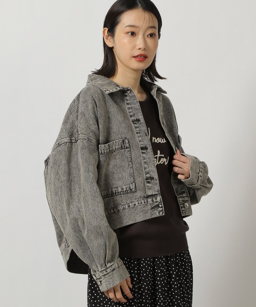 LAKOLE(ラコレ)の「ボリュームスリーブGジャン / 290172(デニムジャケット・レディース・インディゴブルー/ブラック・SMALL/MEDIUM)」の4枚目の写真