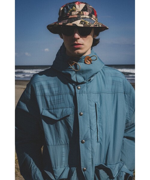 SIERRA DESIGNS(シェラデザイン)の「【別注】SIERRA DESIGNS / PACKABLE PANAMINT PARKA(ブルゾン・メンズ・サックスブルー/ブラック/イエロー・L/M/S/XL)」の3枚目の写真