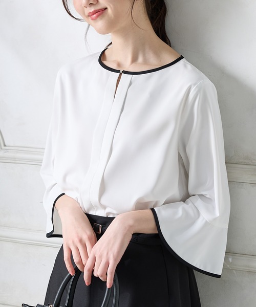 Honeys(ハニーズ)の「7分袖配色ブラウス(シャツ/ブラウス・レディース・ホワイト/ライトグレー/ネイビー/ミント/ブルー・3L/L/LL/M/S)」の2枚目の写真