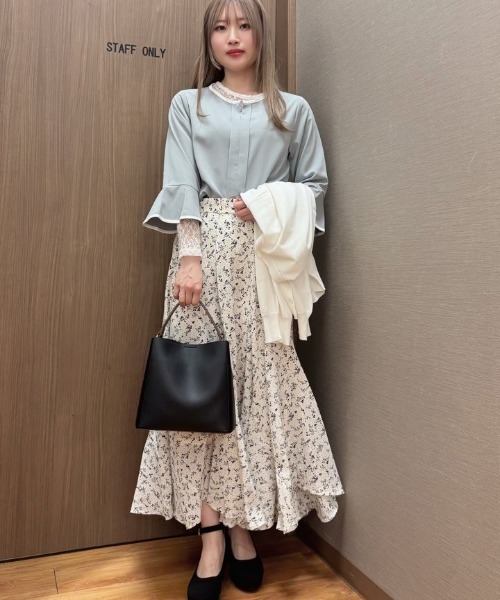 Honeys(ハニーズ)の「7分袖配色ブラウス(シャツ/ブラウス・レディース・ホワイト/ライトグレー/ネイビー/ミント/ブルー・3L/L/LL/M/S)」の8枚目の写真