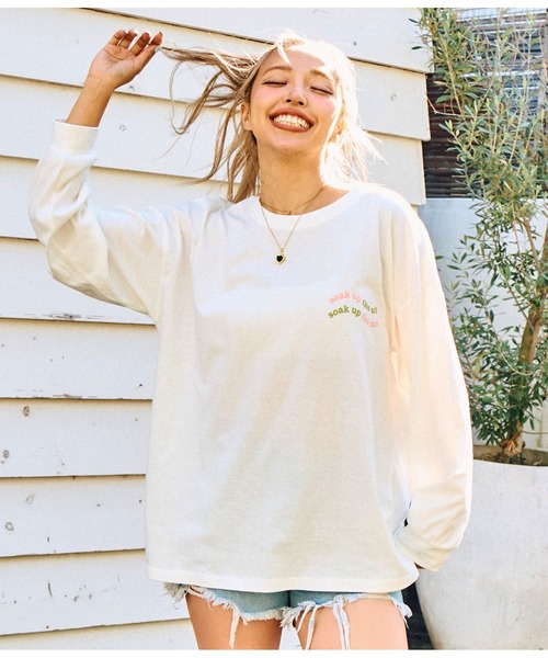 anap mimpi(アナップミンピ)の「ヒッピー ハート ロゴ長袖 ビッグ ロンT(Tシャツ/カットソー・レディース・ブラック/オフホワイト・FREE)」の8枚目の写真