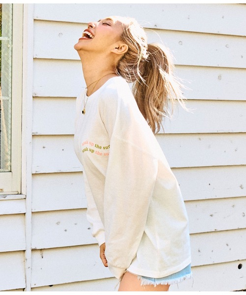 anap mimpi(アナップミンピ)の「ヒッピー ハート ロゴ長袖 ビッグ ロンT(Tシャツ/カットソー・レディース・ブラック/オフホワイト・FREE)」の11枚目の写真
