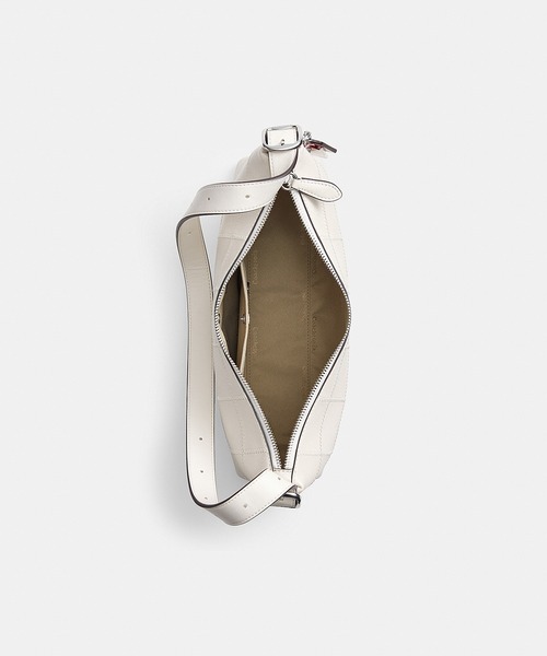 Coachtopia（コーチトピア）の「オルター/エゴ スラウチー ショルダー バッグ・アップクラフト レザー（ショルダーバッグ・レディース・ブラック系その他/ホワイト系その他/ブラック系その他3/マルチ/ブルー系その他・ONE）」の22枚目の写真