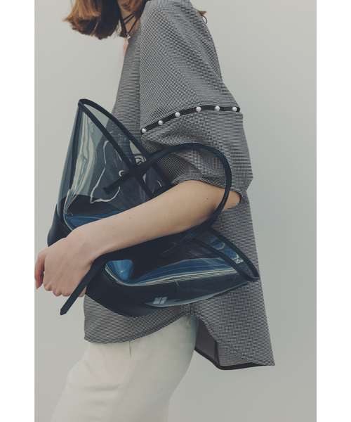 La TOTALITE(ラトータリテ)の「【洗える】クルーパールブラウス(シャツ/ブラウス・レディース・ホワイト/ネイビー/ブラック・FREE)」の10枚目の写真