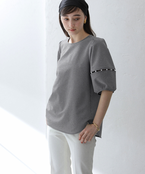 La TOTALITE(ラトータリテ)の「【洗える】クルーパールブラウス(シャツ/ブラウス・レディース・ホワイト/ネイビー/ブラック・FREE)」の17枚目の写真