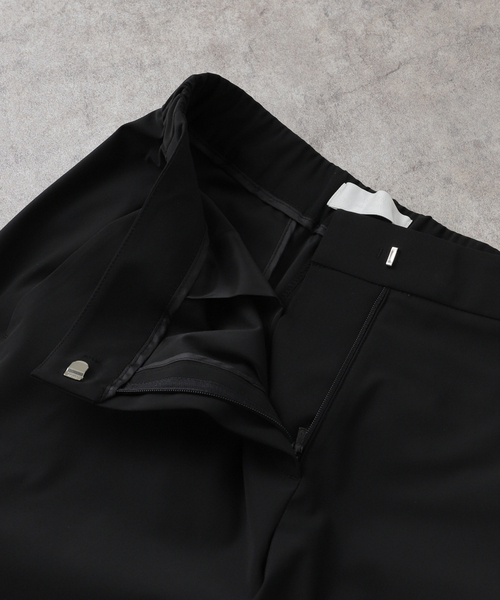 AMOMENTO(アモーメント)の「【AMOMENTO / アモーメント】BERMUDA PANTS AM25SSW03PT(その他パンツ・レディース・ブラック・1)」の5枚目の写真