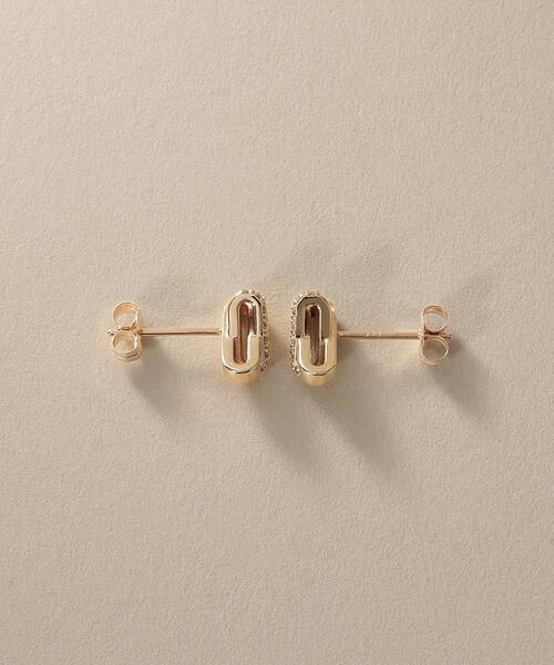 COCOSHNIK(ココシュニック)の「K10ダイヤモンド アシンメトリークロス スタッドピアス(ピアス(両耳用)・レディース・イエローゴールド・00)」の7枚目の写真