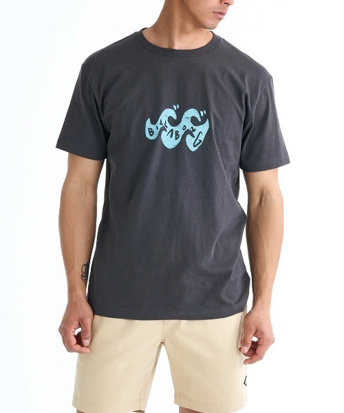 BILLABONG（ビラボン）の「BILLABONG メンズ 【BB GALLERY】 SWELL Tシャツ 【2025年春夏モデル】/ビラボン半袖Tシャツ（Tシャツ/カットソー・メンズ・ブラック/クリーム・MEDIUM/LARGE）」の3枚目の写真