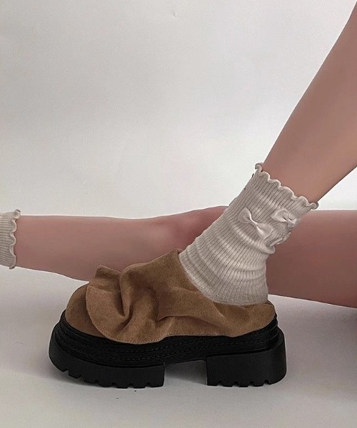 AsRiRe（アスリレイ）の「もこもこリボンプラットフォーム（ブーツ・レディース・ダークグレー/ベージュ・M/L/S）」の9枚目の写真