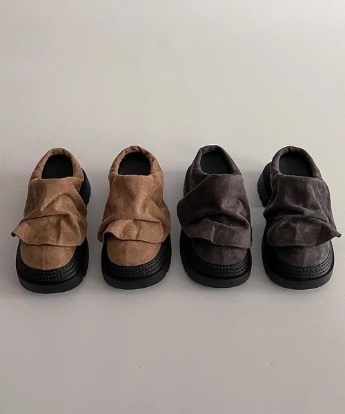 AsRiRe（アスリレイ）の「もこもこリボンプラットフォーム（ブーツ・レディース・ダークグレー/ベージュ・M/L/S）」の6枚目の写真