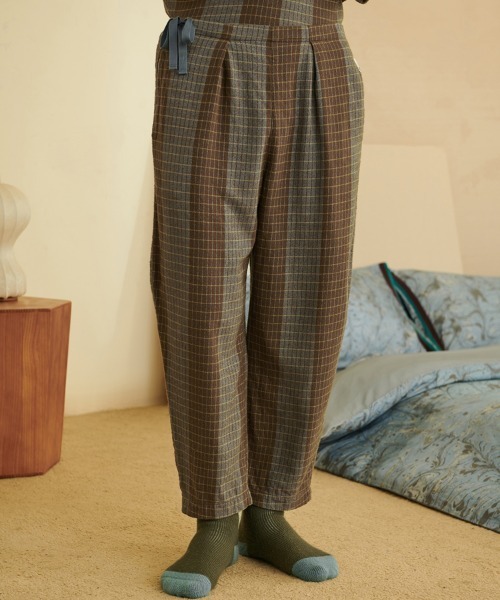 HOME Loose and Neat Drawstring Cotton Pants / コットンパンツ